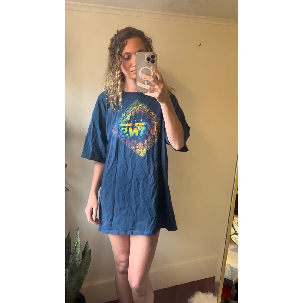 oversized Vans t-shirt
